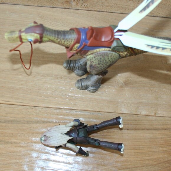 2004 Star Wars Captain Tarpals & Kaadu - Picture 6 of 6